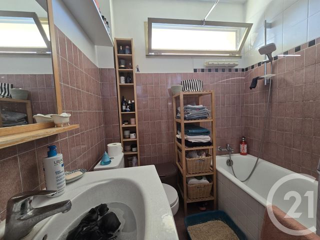 Appartement F2 à vendre - 2 pièces - 41.5 m2 - FONTENAY SOUS BOIS - 94 - ILE-DE-FRANCE - Century 21 Dalayrac