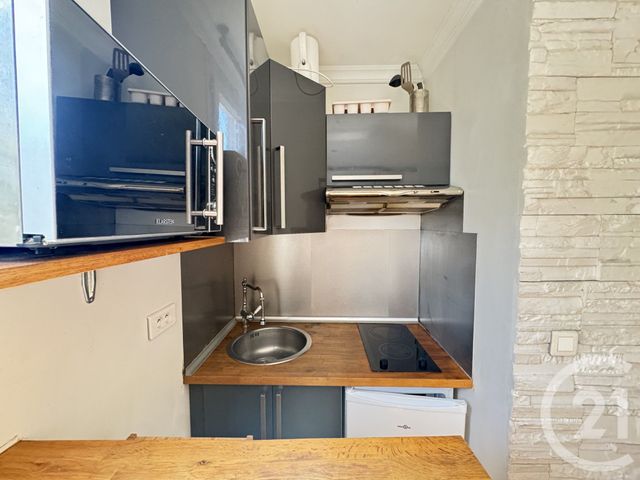 Appartement Studio à vendre - 1 pièce - 13.04 m2 - MONTREUIL - 93 - ILE-DE-FRANCE - Century 21 Dalayrac