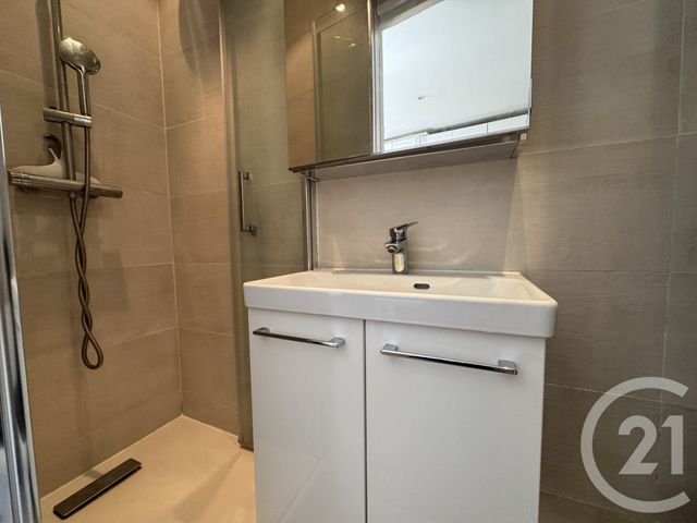 Appartement Studio à vendre - 1 pièce - 13.04 m2 - MONTREUIL - 93 - ILE-DE-FRANCE - Century 21 Dalayrac