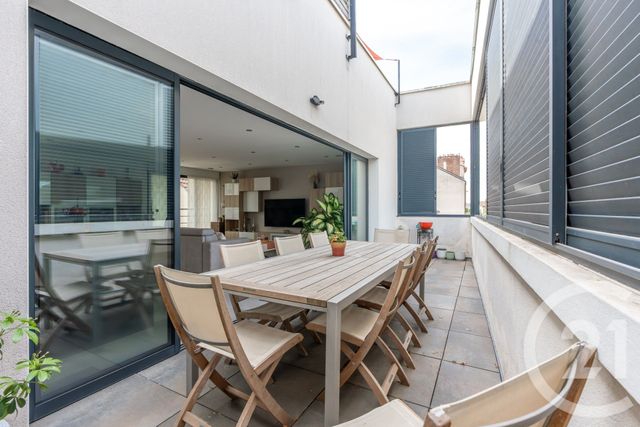 Appartement Triplex à vendre - 5 pièces - 99.3 m2 - FONTENAY SOUS BOIS - 94 - ILE-DE-FRANCE - Century 21 Dalayrac