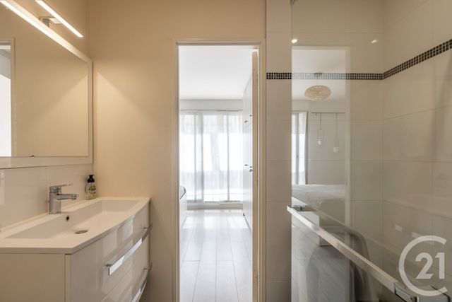 Appartement Triplex à vendre - 5 pièces - 99.3 m2 - FONTENAY SOUS BOIS - 94 - ILE-DE-FRANCE - Century 21 Dalayrac