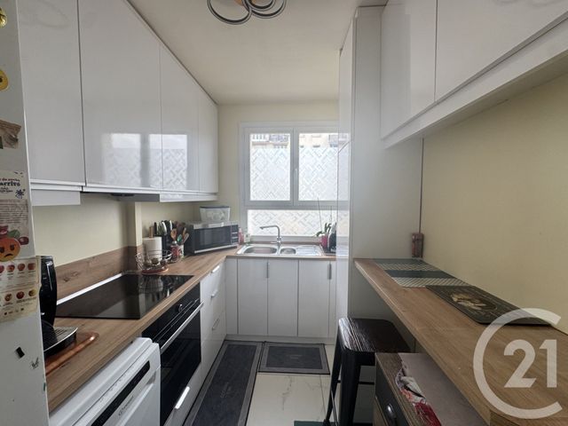 Appartement F3 à vendre - 3 pièces - 52.02 m2 - FONTENAY SOUS BOIS - 94 - ILE-DE-FRANCE - Century 21 Dalayrac