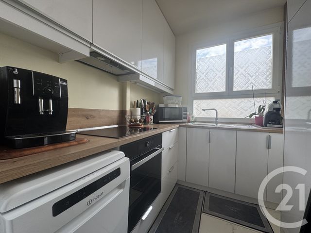 Appartement F3 à vendre - 3 pièces - 52.02 m2 - FONTENAY SOUS BOIS - 94 - ILE-DE-FRANCE - Century 21 Dalayrac