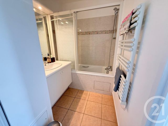 Appartement F2 à vendre - 2 pièces - 45.0 m2 - VINCENNES - 94 - ILE-DE-FRANCE - Century 21 Dalayrac