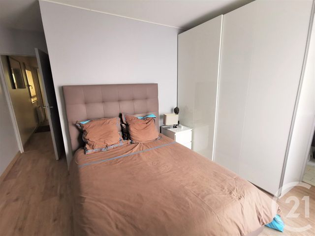 Appartement F2 à louer - 2 pièces - 41.72 m2 - COURBEVOIE - 92 - ILE-DE-FRANCE - Century 21 Dalayrac