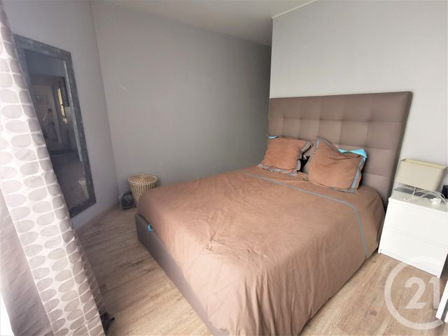 Appartement F2 à louer - 2 pièces - 41.72 m2 - COURBEVOIE - 92 - ILE-DE-FRANCE - Century 21 Dalayrac