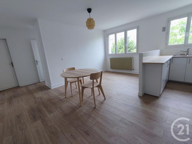 Appartement F3 à louer - 3 pièces - 50.96 m2 - FONTENAY SOUS BOIS - 94 - ILE-DE-FRANCE - Century 21 Dalayrac