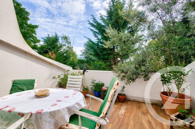 Appartement F5 à vendre - 5 pièces - 105.0 m2 - FONTENAY SOUS BOIS - 94 - ILE-DE-FRANCE - Century 21 Dalayrac