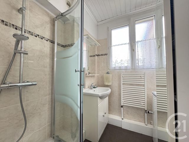 Appartement F3 à vendre - 3 pièces - 54.57 m2 - FONTENAY SOUS BOIS - 94 - ILE-DE-FRANCE - Century 21 Dalayrac