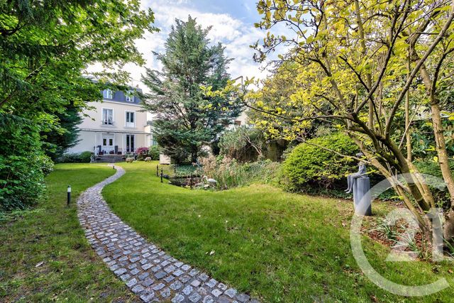 Afficher la photo en grand maison à vendre - 7 pièces - 221.0 m2 - FONTENAY SOUS BOIS - 94 - ILE-DE-FRANCE - Century 21 Dalayrac
