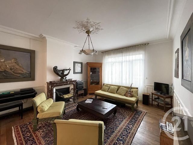 Afficher la photo en grand maison à vendre - 10 pièces - 270.0 m2 - MOY DE L AISNE - 02 - PICARDIE - Century 21 Dalayrac