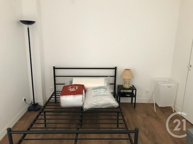 Appartement à vendre - 2 pièces - 37.54 m2 - FONTENAY SOUS BOIS - 94 - ILE-DE-FRANCE - Century 21 Dalayrac