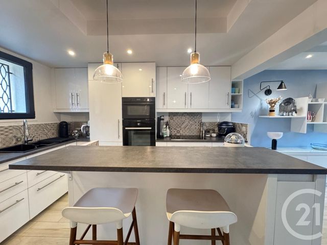 maison à vendre - 6 pièces - 155.33 m2 - FONTENAY SOUS BOIS - 94 - ILE-DE-FRANCE - Century 21 Dalayrac