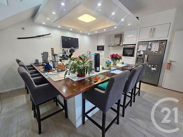 maison à vendre - 4 pièces - 95.5 m2 - FONTENAY SOUS BOIS - 94 - ILE-DE-FRANCE - Century 21 Dalayrac