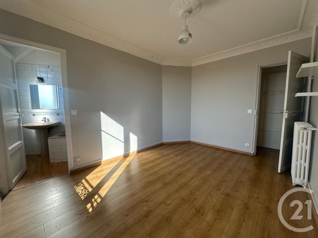 Afficher la photo en grand Appartement F2 à vendre - 2 pièces - 39.64 m2 - FONTENAY SOUS BOIS - 94 - ILE-DE-FRANCE - Century 21 Dalayrac