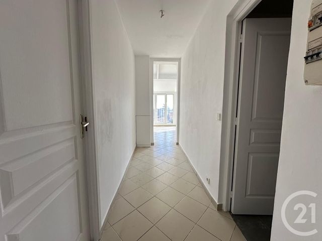 Appartement F3 à vendre - 3 pièces - 53.96 m2 - FONTENAY SOUS BOIS - 94 - ILE-DE-FRANCE - Century 21 Dalayrac