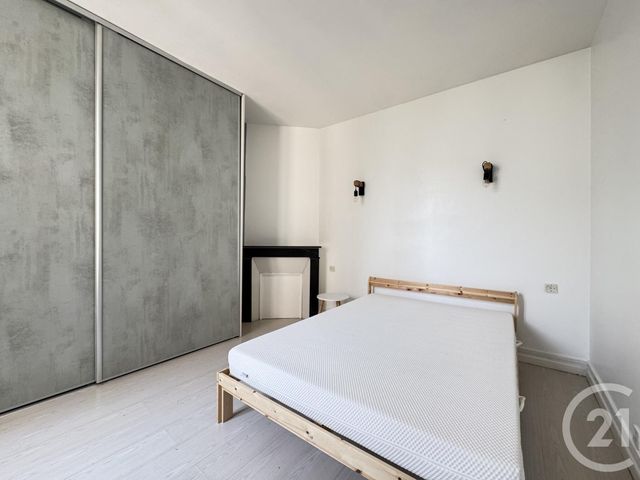 Appartement F2 à vendre - 2 pièces - 32.09 m2 - VINCENNES - 94 - ILE-DE-FRANCE - Century 21 Dalayrac