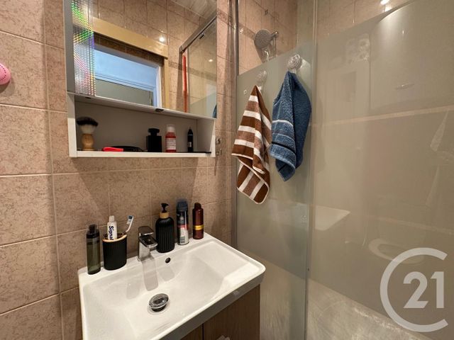 Appartement F2 à vendre - 2 pièces - 34.05 m2 - FONTENAY SOUS BOIS - 94 - ILE-DE-FRANCE - Century 21 Dalayrac