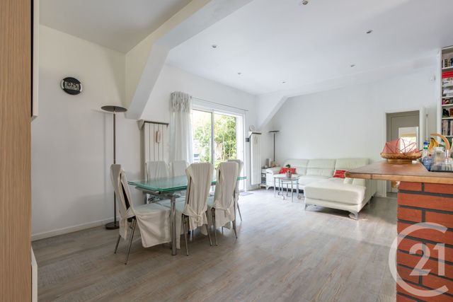 maison à vendre - 5 pièces - 94.6 m2 - FONTENAY SOUS BOIS - 94 - ILE-DE-FRANCE - Century 21 Dalayrac