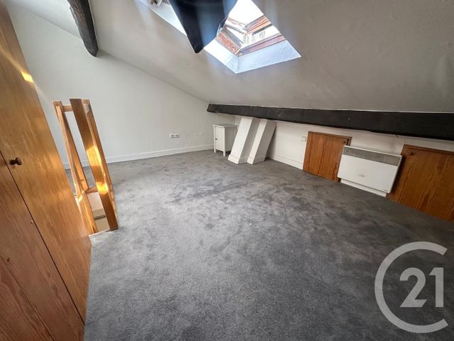 Appartement F2 à vendre - 2 pièces - 26.75 m2 - PARIS - 75011 - ILE-DE-FRANCE - Century 21 Dalayrac