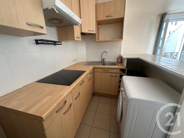 Appartement F2 à vendre - 2 pièces - 26.75 m2 - PARIS - 75011 - ILE-DE-FRANCE - Century 21 Dalayrac