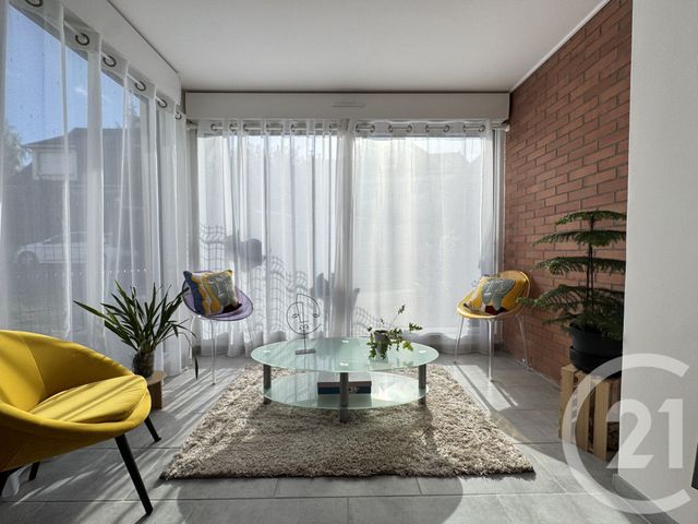 Appartement à vendre - 3 pièces - 55.16 m2 - MONTREUIL - 93 - ILE-DE-FRANCE - Century 21 Dalayrac