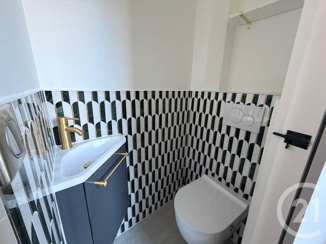 Appartement à vendre - 6 pièces - 95.53 m2 - FONTENAY SOUS BOIS - 94 - ILE-DE-FRANCE - Century 21 Dalayrac