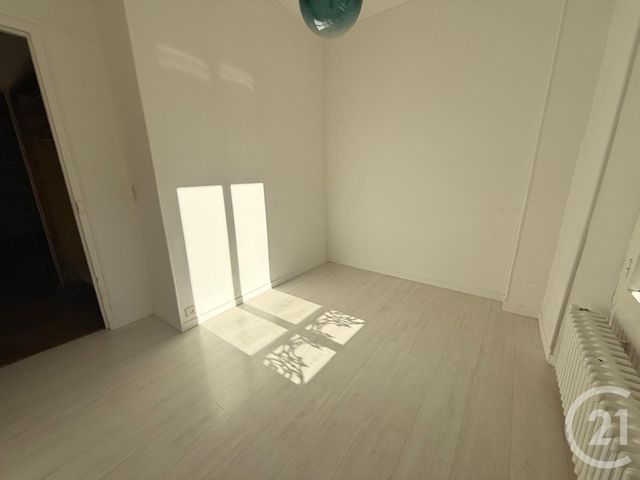 Appartement à vendre - 6 pièces - 95.53 m2 - FONTENAY SOUS BOIS - 94 - ILE-DE-FRANCE - Century 21 Dalayrac