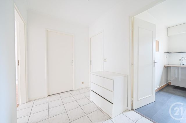 Afficher la photo en grand Appartement F2 à louer - 2 pièces - 46.05 m2 - LEVALLOIS PERRET - 92 - ILE-DE-FRANCE - Century 21 Dalayrac