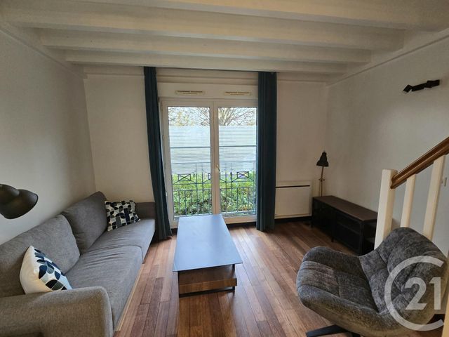 Afficher la photo en grand Appartement Duplex à louer - 2 pièces - 41.16 m2 - ALFORTVILLE - 94 - ILE-DE-FRANCE - Century 21 Dalayrac