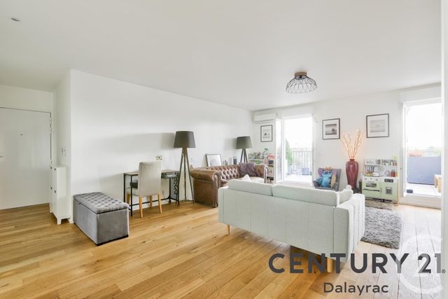 Appartement F4 à vendre - 5 pièces - 94.8 m2 - FONTENAY SOUS BOIS - 94 - ILE-DE-FRANCE - Century 21 Dalayrac