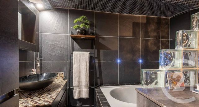 Appartement F2 à vendre - 2 pièces - 44.42 m2 - VINCENNES - 94 - ILE-DE-FRANCE - Century 21 Dalayrac