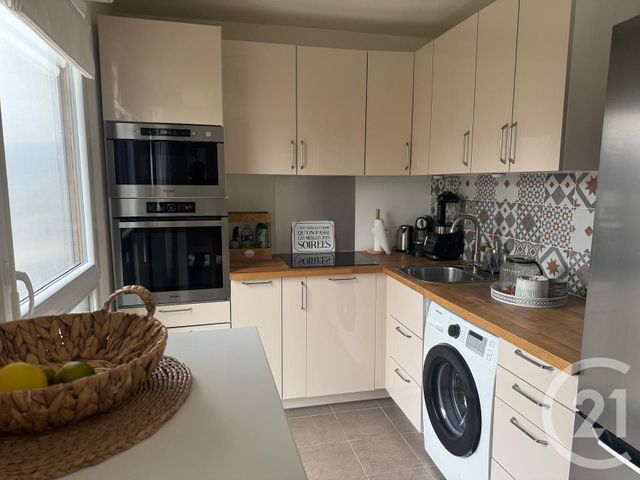 Appartement F1 à vendre - 1 pièce - 29.37 m2 - FONTENAY SOUS BOIS - 94 - ILE-DE-FRANCE - Century 21 Dalayrac