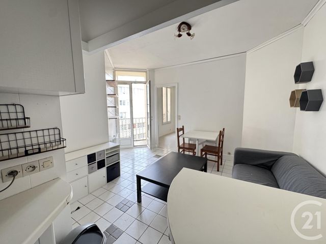 Appartement F2 à vendre - 2 pièces - 32.09 m2 - VINCENNES - 94 - ILE-DE-FRANCE - Century 21 Dalayrac