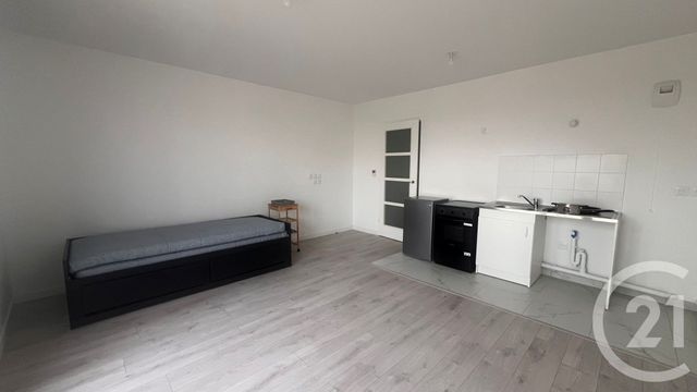 Appartement F1 à louer - 1 pièce - 29.94 m2 - NOISY LE SEC - 93 - ILE-DE-FRANCE - Century 21 Dalayrac