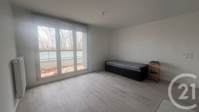 Appartement F1 à louer - 1 pièce - 29.94 m2 - NOISY LE SEC - 93 - ILE-DE-FRANCE - Century 21 Dalayrac