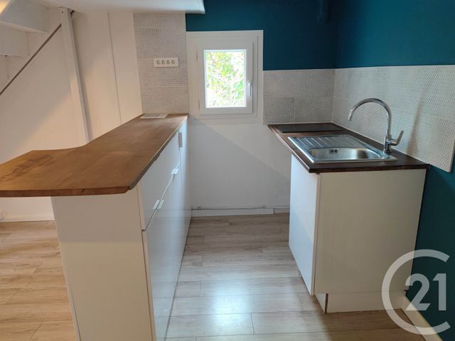 Appartement T2 à louer - 2 pièces - 26.82 m2 - ALFORTVILLE - 94 - ILE-DE-FRANCE - Century 21 Dalayrac