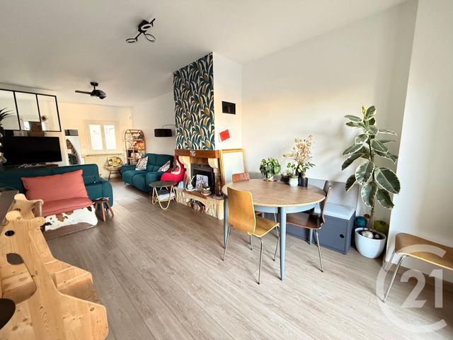 maison à vendre - 5 pièces - 126.8 m2 - FONTENAY SOUS BOIS - 94 - ILE-DE-FRANCE - Century 21 Dalayrac