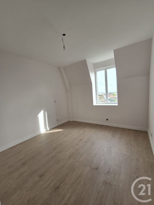 maison à vendre - 5 pièces - 125.0 m2 - FONTENAY SOUS BOIS - 94 - ILE-DE-FRANCE - Century 21 Dalayrac